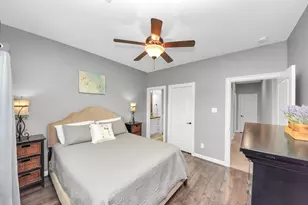 11726 W Grand Pond Dr, Montgomery, TX 77356 - Photo 33