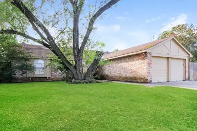 23302 Upper Falls Court, Spring, TX 77373 - Photo 3