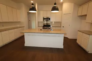 5803 Blazing Lgt Ln, Fulshear, TX 77441 - Photo 3