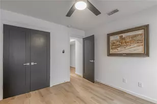 1505 Wimbledon Dr, Huntsville, TX 77340 - Photo 17