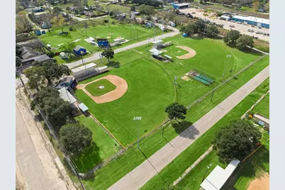 2513 16th Street, Bay City, TX 77414 - Photo 19