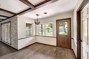 10727 Piping Rock Ln, Houston, TX 77042 - Photo 11