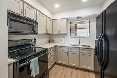 202 Lakeview Terrace #A, Conroe, TX 77356 - Photo 7