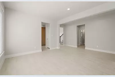 4522 Whisperwood Drive, Rosenberg, TX 77471 - Photo 9