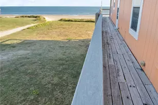 981 Dolly St, Gilchrist, TX 77617 - Photo 39