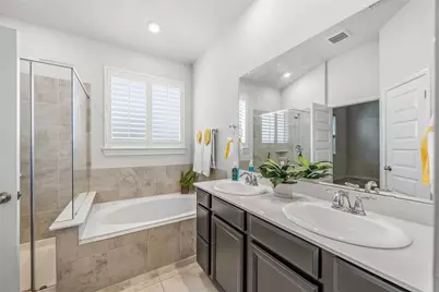 2425 Temple Crag Drive, Rosharon, TX 77583 - Photo 13