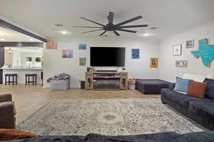 138 N Lake Dr, Winnie, TX 77665 - Photo 23