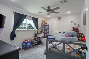 138 N Lake Dr, Winnie, TX 77665 - Photo 35