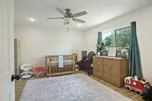 138 N Lake Dr, Winnie, TX 77665 - Photo 33