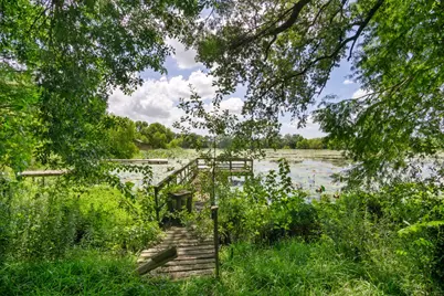 138 N Lake Drive, Winnie, TX 77665 - Photo 43