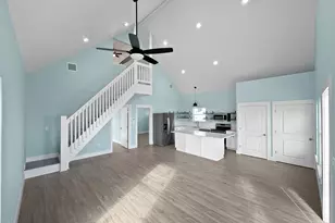 2313 Gumbo Dr, Gilchrist, TX 77617 - Photo 21