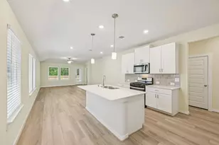 18624 Presswood Wy Dr, New Caney, TX 77357 - Photo 3