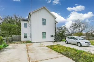 4405 Mallow St, Houston, TX 77051 - Photo 19