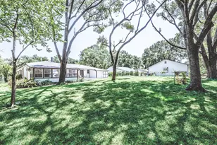 13185 Crest Dr, Willis, TX 77318 - Photo 37