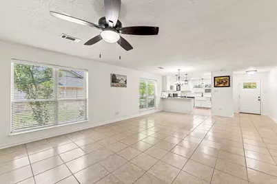13185 Crest Drive, Willis, TX 77318 - Photo 17
