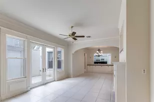 927 Nicholson St, Houston, TX 77008 - Photo 7