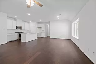 506 Cotton Patch Dr, Willis, TX 77318 - Photo 5