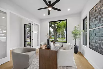 1514 Gardenia Drive, Houston, TX 77018 - Photo 5
