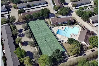 14447 Misty Meadow Lane, Houston, TX 77079 - Photo 23