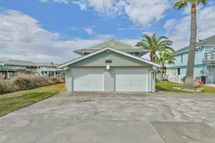 16542 E Bayside Way, Galveston, TX 77554 - Photo 45