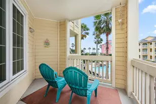 7000 Seawall Blvd, Galveston, TX 77551 - Photo 17
