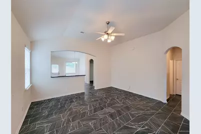 13711 Aragon Meadow Lane, Houston, TX 77049 - Photo 7
