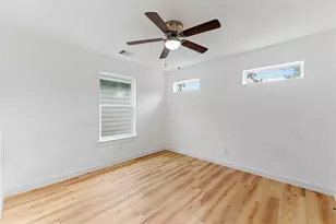 9326 Firnat St, Houston, TX 77016 - Photo 19