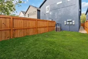 9326 Firnat St, Houston, TX 77016 - Photo 29