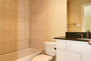 1717 Spring St, Houston, TX 77007 - Photo 11