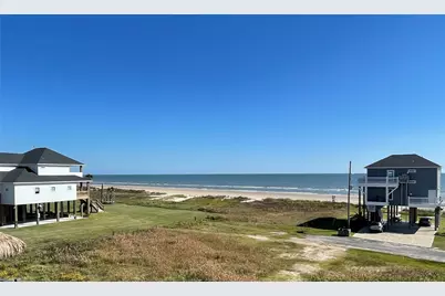 2506 Howell, Crystal Beach, TX 77650 - Photo 3
