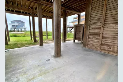 2506 Howell, Crystal Beach, TX 77650 - Photo 7