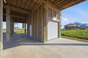 2506 Howell, Crystal Beach, TX 77650 - Photo 31