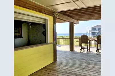 2506 Howell, Crystal Beach, TX 77650 - Photo 13