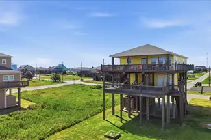 2506 Howell, Crystal Beach, TX 77650 - Photo 39