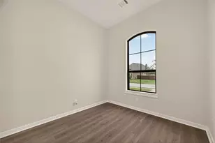 8818 Blue Grotto Ln, Manvel, TX 77578 - Photo 31