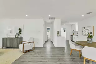 110 Harris Ct, Houston, TX 77009 - Photo 3