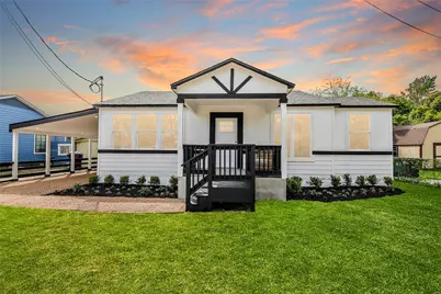 110 Harris Court, Houston, TX 77009 - Photo 1