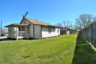 13110 McGowan, Houston, TX 77034 - Photo 15