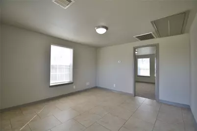 13110 McGowan, Houston, TX 77034 - Photo 5