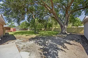 11027 Sagehill Dr, Houston, TX 77089 - Photo 5