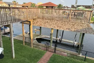 794 Marlin St, Bayou Vista, TX 77563 - Photo 23