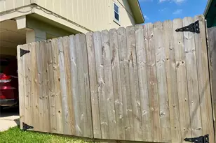 794 Marlin St, Bayou Vista, TX 77563 - Photo 37