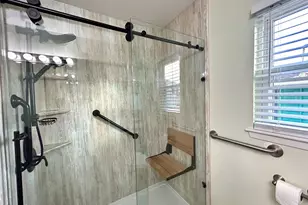 794 Marlin St, Bayou Vista, TX 77563 - Photo 19