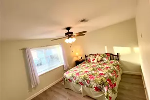 794 Marlin St, Bayou Vista, TX 77563 - Photo 15