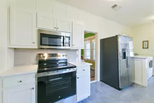 802 S Day St, Brenham, TX 77833 - Photo 23