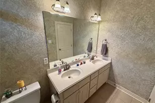 1448 S Blue Bonnet Ln, Angleton, TX 77515 - Photo 19