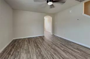 10119 Berrypatch Ln, Tomball, TX 77375 - Photo 3