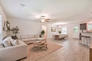 10533 Mary Ln, Manvel, TX 77578 - Photo 3
