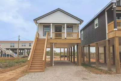 835 22nd Street, San Leon, TX 77539 - Photo 1