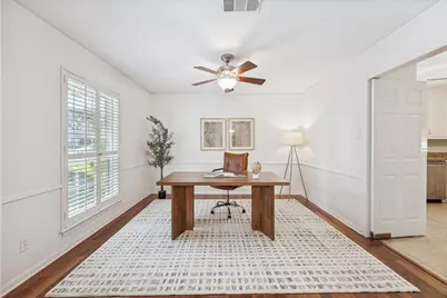 7902 Windswept Lane, Houston, TX 77063 - Photo 11